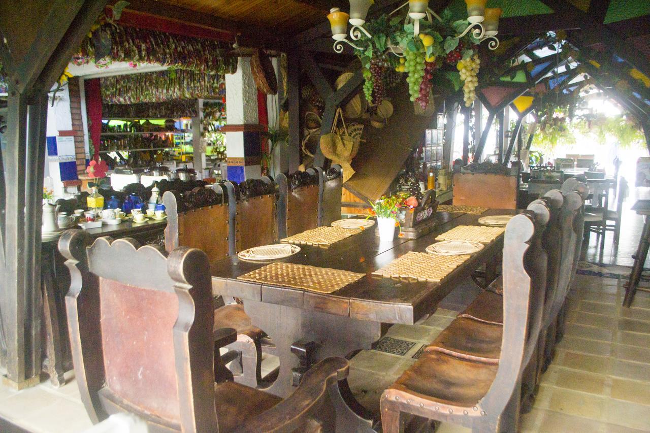 Hotel Hacienda Casa Blanca La Union  エクステリア 写真