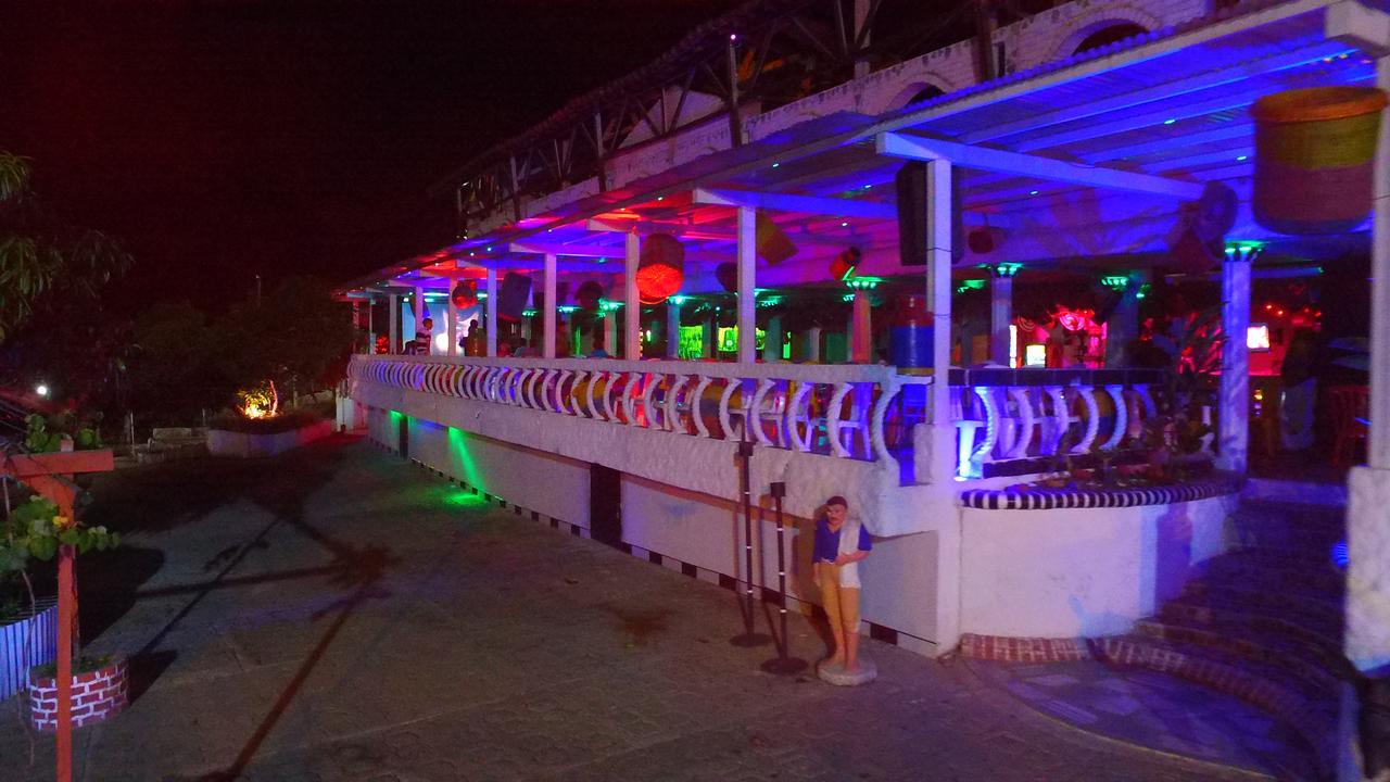 Hotel Hacienda Casa Blanca La Union  エクステリア 写真