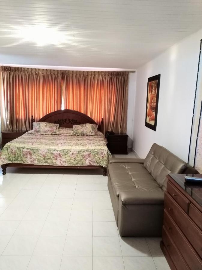 Hotel Hacienda Casa Blanca La Union  エクステリア 写真